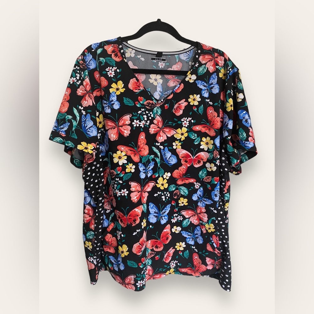 Scrub top